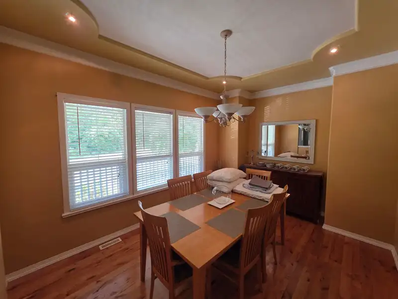 7948 160TH STREET - photo 4 of 27