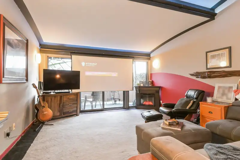 213 46210 CHILLIWACK CENTRAL ROAD - photo 2 of 28