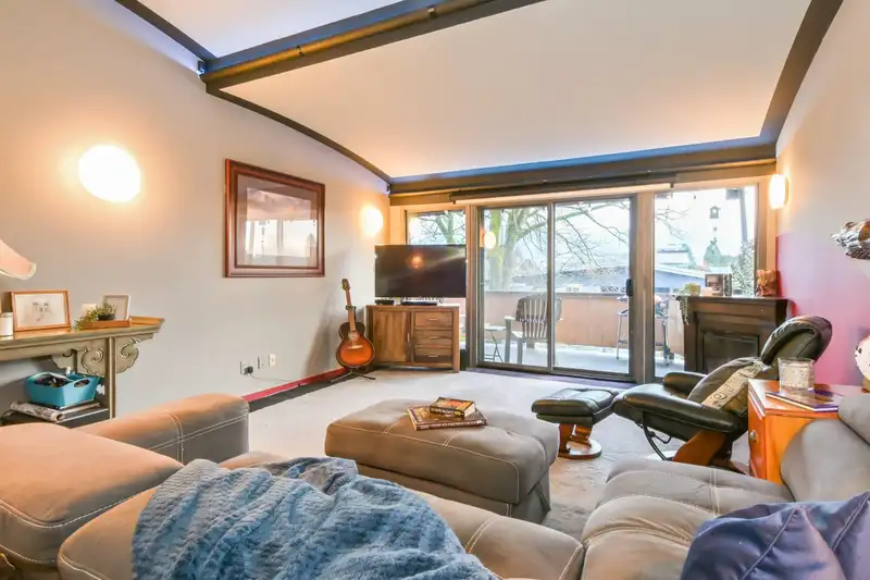 213 46210 CHILLIWACK CENTRAL ROAD - photo 3 of 28
