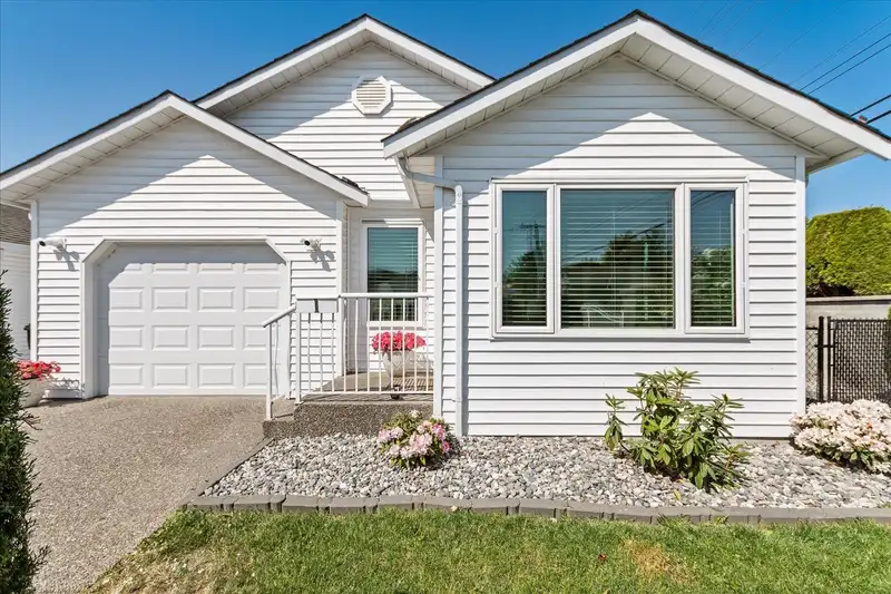 1 46244 BROOKS AVENUE - photo 1 of 38