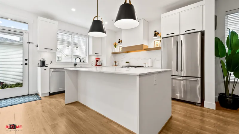 7495 197 STREET - photo 4 of 20