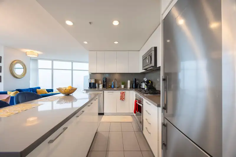 2503 4880 BENNETT STREET - photo 4 of 30