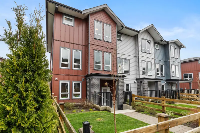 8 11851 232 STREET - photo 2 of 25