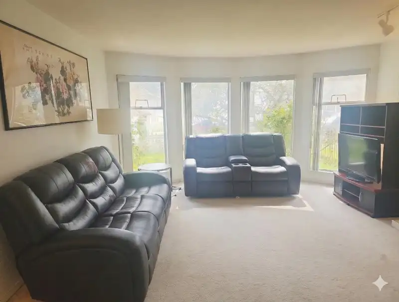 3523 NAPIER STREET - photo 3 of 31