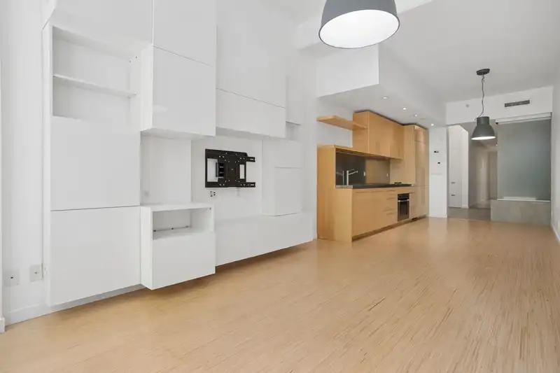 202 36 WATER STREET - photo 3 of 31