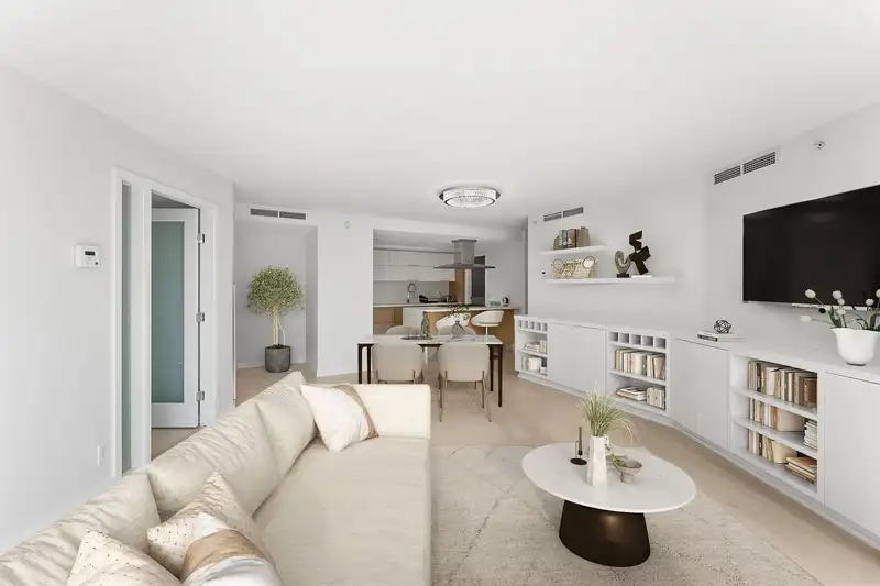 305 8 SMITHE MEWS - photo 4 of 40