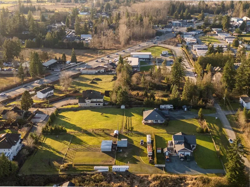 23436 44 AVENUE - photo 4 of 25