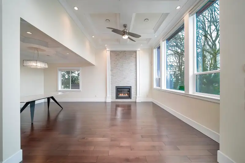 3832 KINCAID STREET - photo 3 of 40