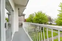 2740 E 2ND AVENUE - thumbnail 26