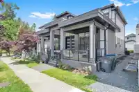 5932 139A STREET - thumbnail 34