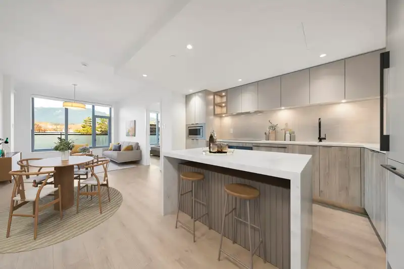 307 755 HARBOURSIDE DRIVE - photo 1 of 37