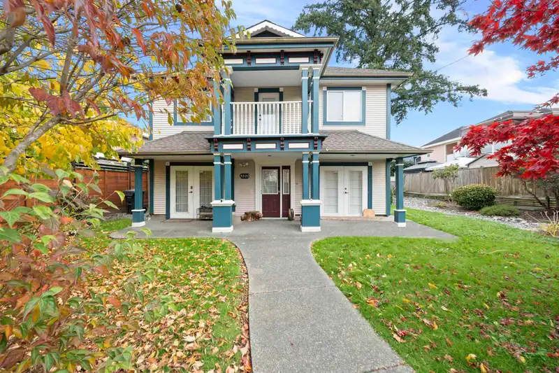 3220 GARDEN CITY ROAD - photo 1 of 35