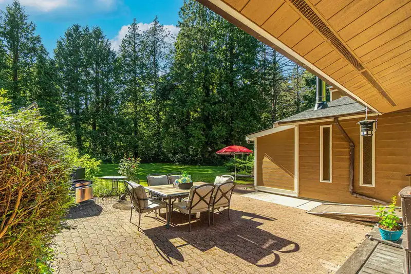 13425 WOODCREST DRIVE - photo 4 of 8