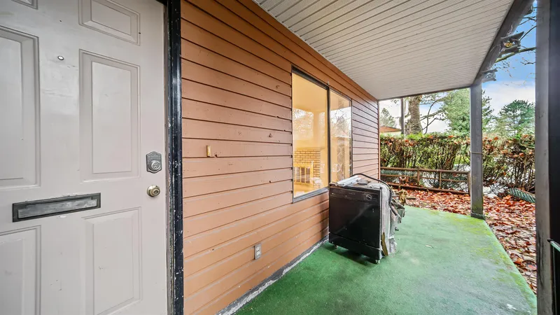 916 10620 150 STREET - photo 2 of 18