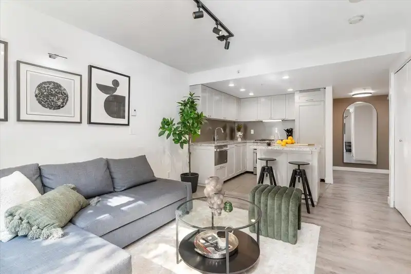 1139 HOMER STREET - photo 1 of 36