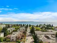 105 1460 MARTIN STREET - thumbnail 22