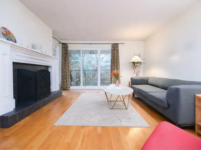 304 1234 PENDRELL STREET - photo 4 of 20