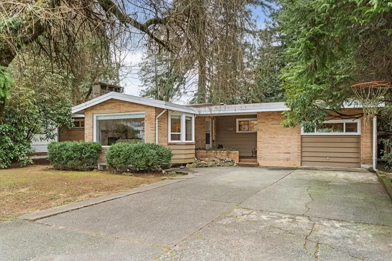 34166 CEDAR AVENUE - photo 2 of 25