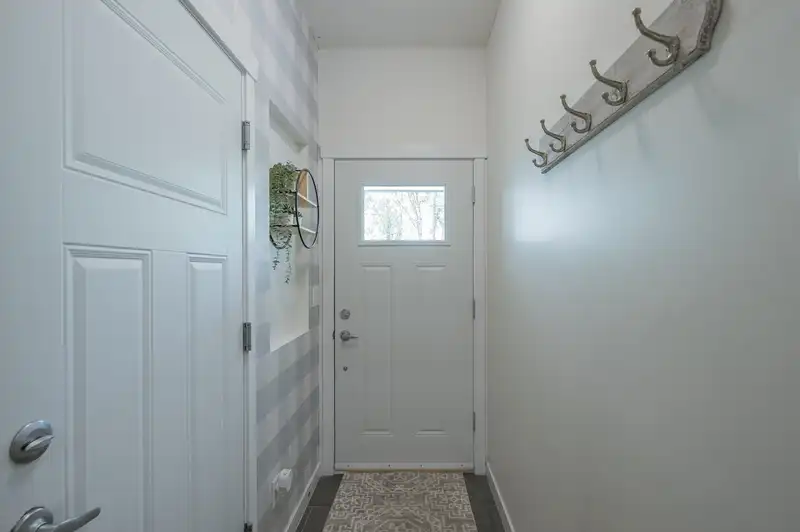 124 13819 232 STREET - photo 4 of 40