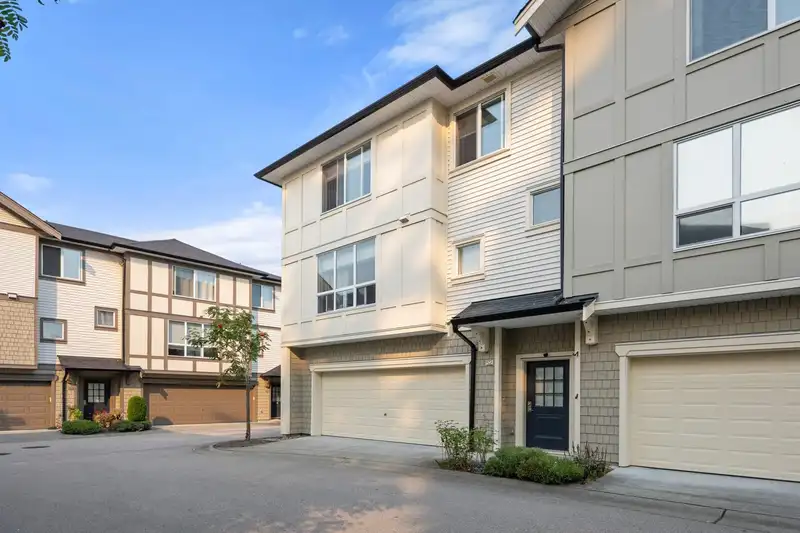 52 7848 209 STREET - photo 2 of 38