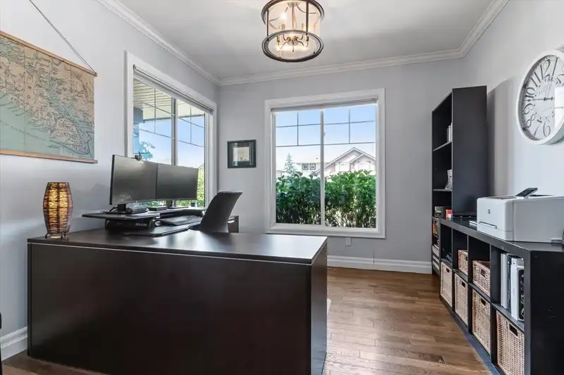 44522 MCLAREN DRIVE - photo 4 of 37
