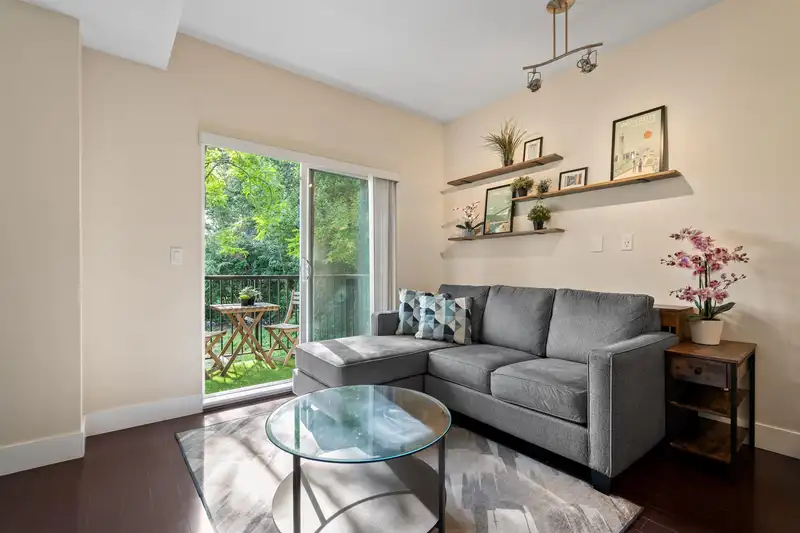 214 5211 IRMIN STREET - photo 2 of 35