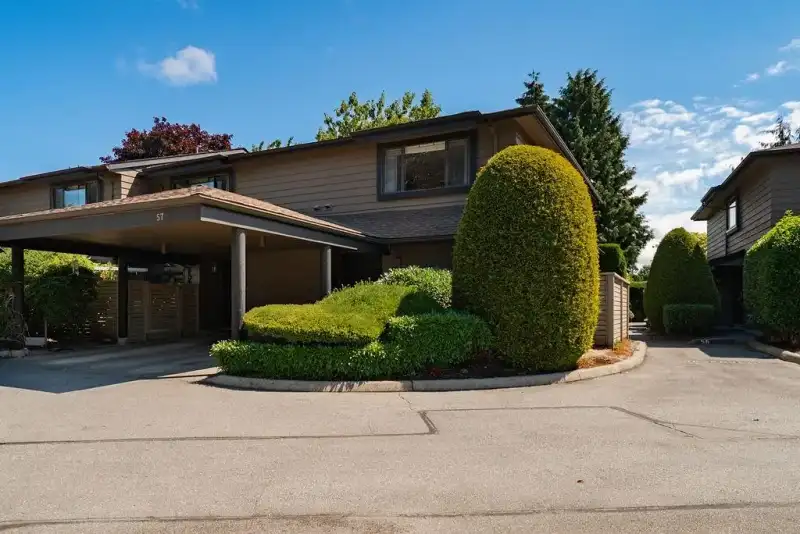 57 10220 DUNOON DRIVE - photo 1 of 37