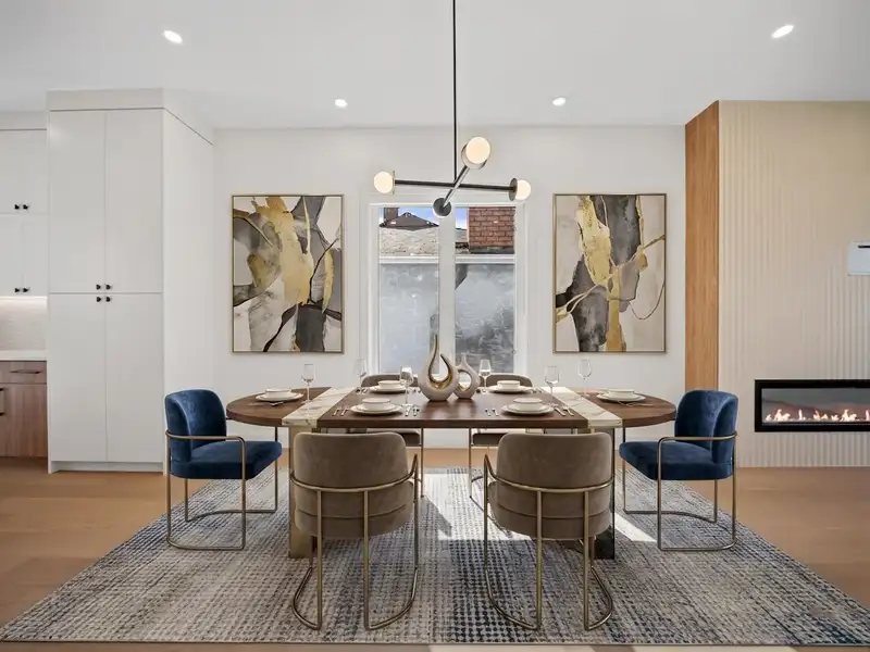 1 3786 PETER STREET - photo 3 of 40