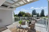 2288 KINGS AVENUE - thumbnail 8