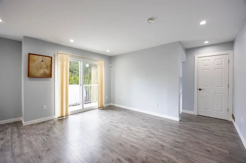 7549 10TH AVENUE - photo 4 of 25