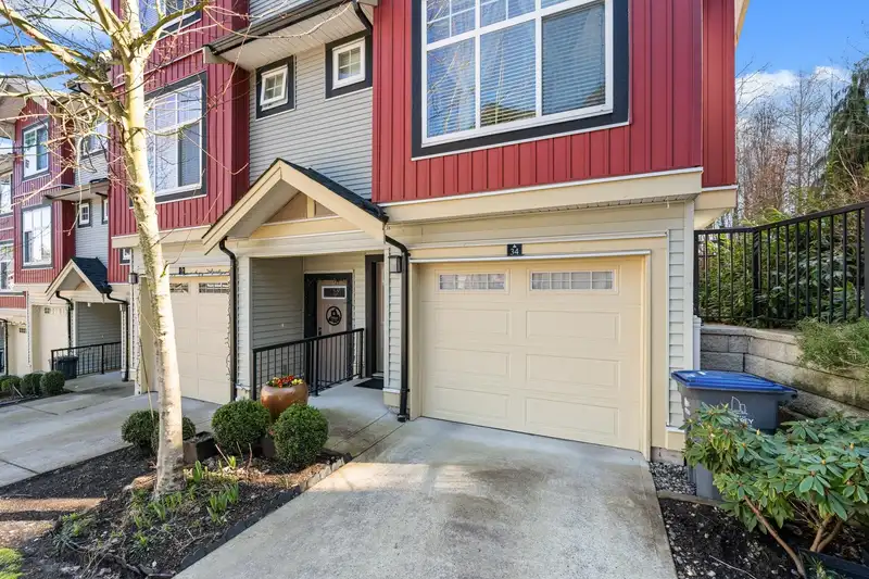 34 13886 62 AVENUE - photo 3 of 29