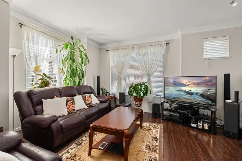 34 13886 62 AVENUE - photo 4 of 29