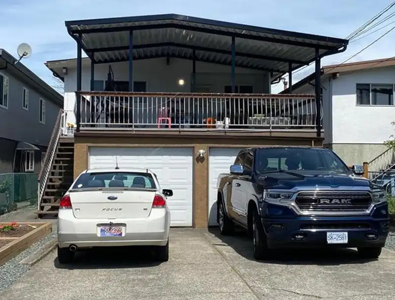 2086 E 40TH AVENUE - photo 4 of 4