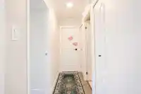 1701 3755 BARTLETT COURT - thumbnail 2