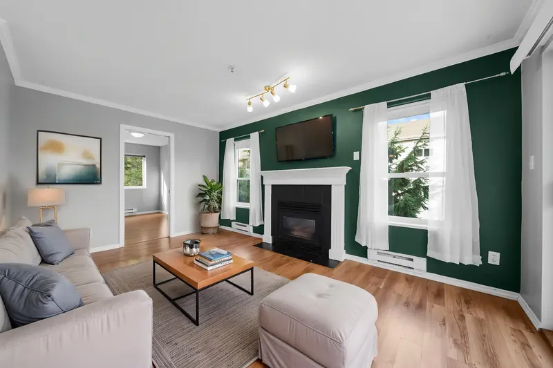 306 33502 GEORGE FERGUSON WAY - photo 2 of 25