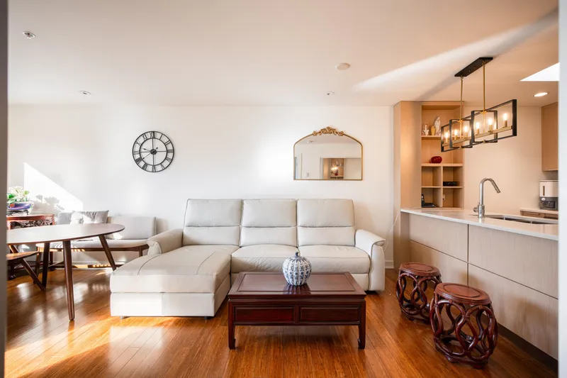 403 2481 WATERLOO STREET - photo 1 of 23