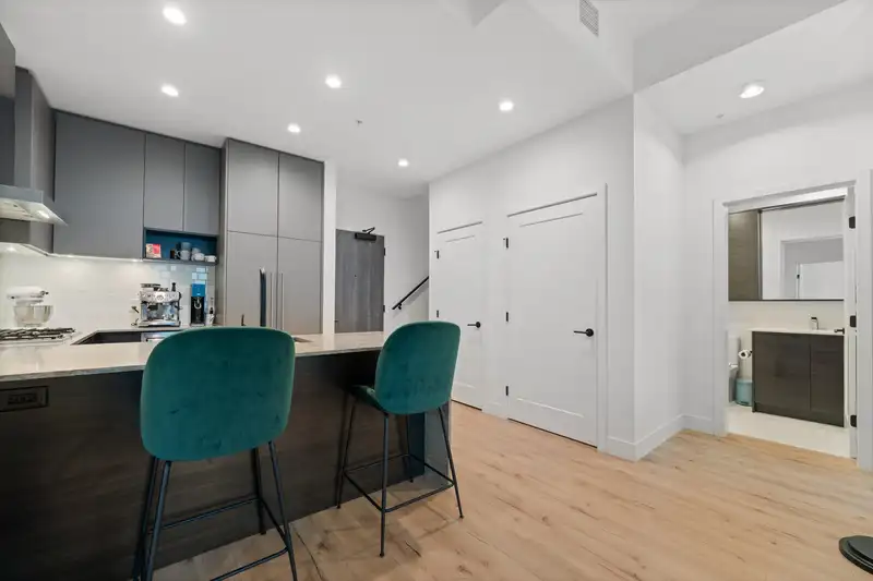 621 3131 MURRAY STREET - photo 4 of 31