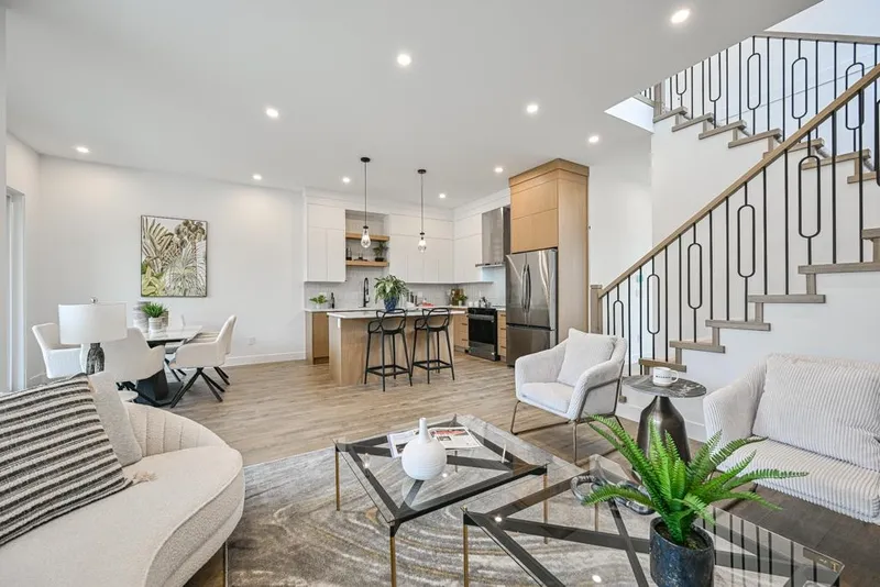 10739 VISTA PLACE - photo 3 of 25