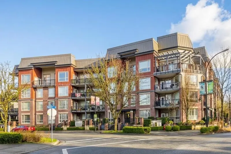 407 2628 MAPLE STREET - photo 2 of 25