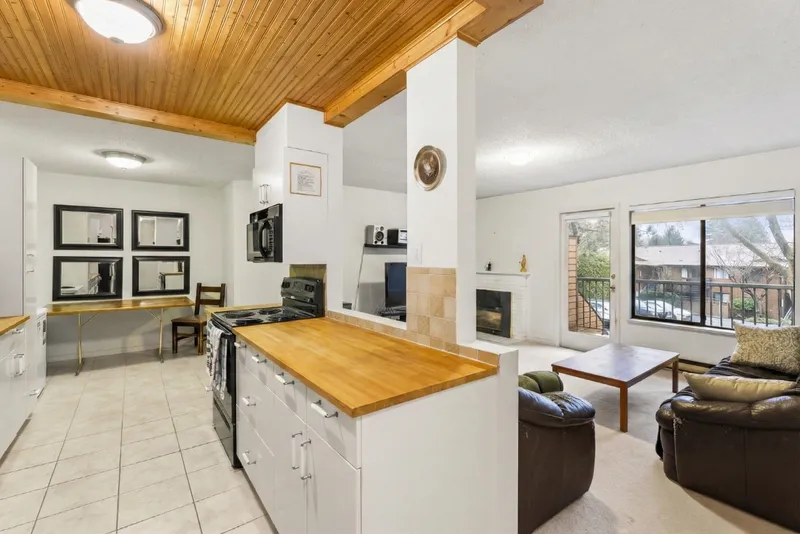 2207 10620 150 STREET - photo 1 of 25