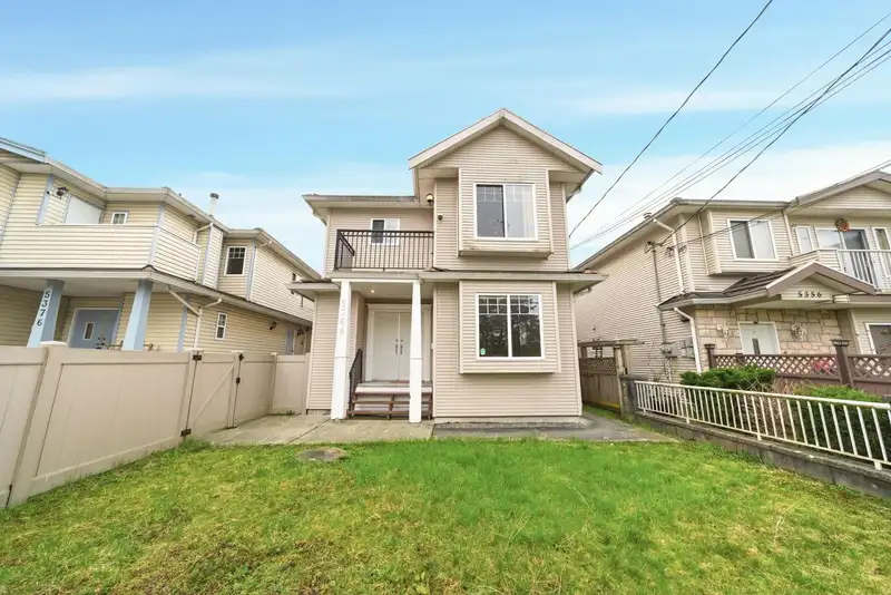 5366 MANOR STREET - photo 1 of 18