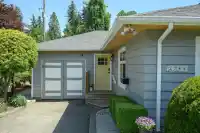 3248 BEVERLEY CRESCENT - thumbnail 4