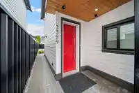 2369 ADANAC STREET - thumbnail 2