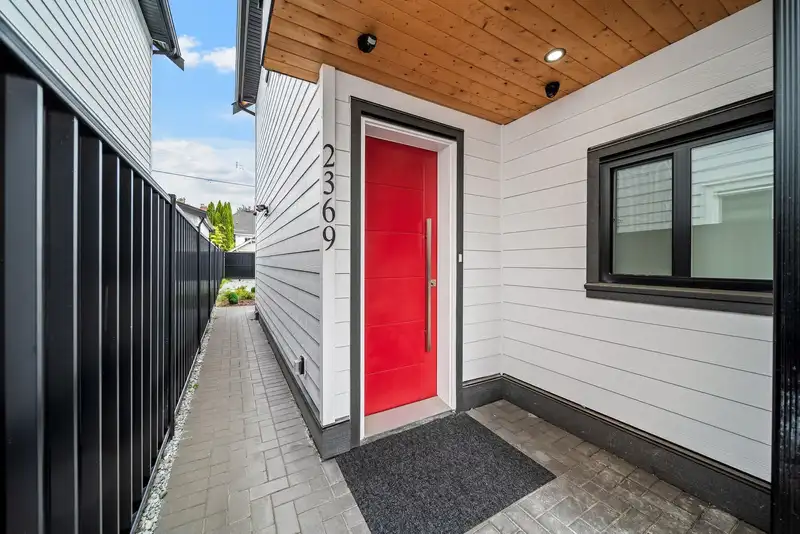 2369 ADANAC STREET - photo 2 of 37