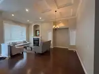 7789 146A STREET - thumbnail 4