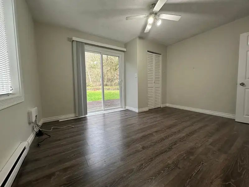 3147 ELDRIDGE ROAD - photo 4 of 15