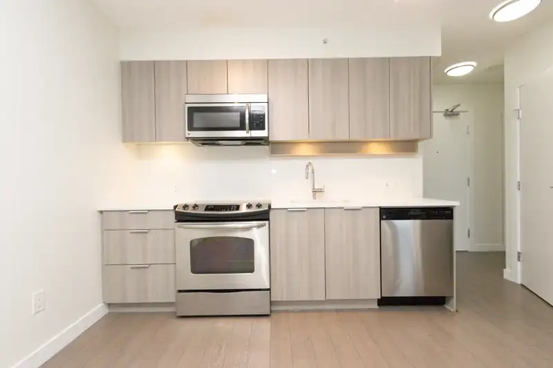1402 13308 CENTRAL AVENUE - photo 2 of 18
