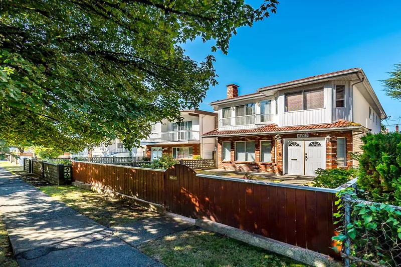 6465 ST. CATHERINES STREET - photo 3 of 25