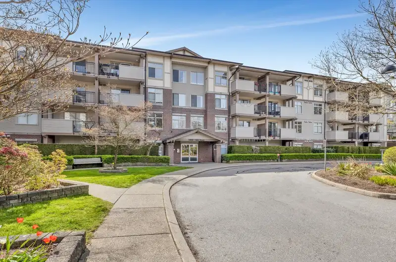 301 10088 148 STREET - photo 1 of 30