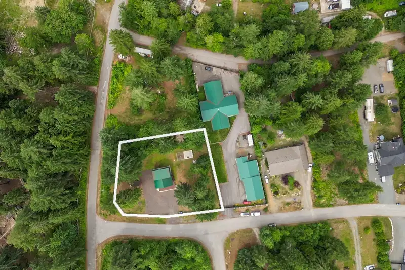 26441 REYNOLDS ROAD - photo 3 of 40
